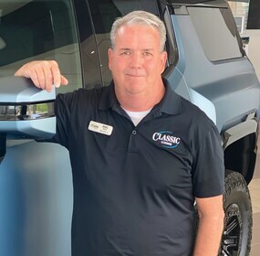 Staff member Mike Ross from ID_213d8b