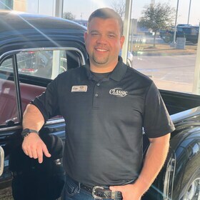 Staff member Asbel Garza from ID_213d8b