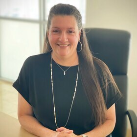 Staff member Tammy Lovell from ID_6b921f