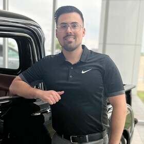 Staff member Frankie Sicairos from ID_213d8b