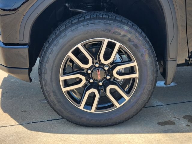 2026 GMC Sierra 1500 AT4 - Photo 10