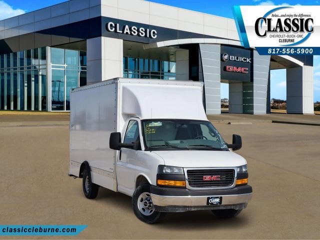 2025 GMC Savana Cutaway