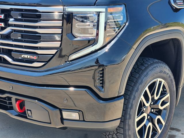 2026 GMC Sierra 1500 AT4 - Photo 8