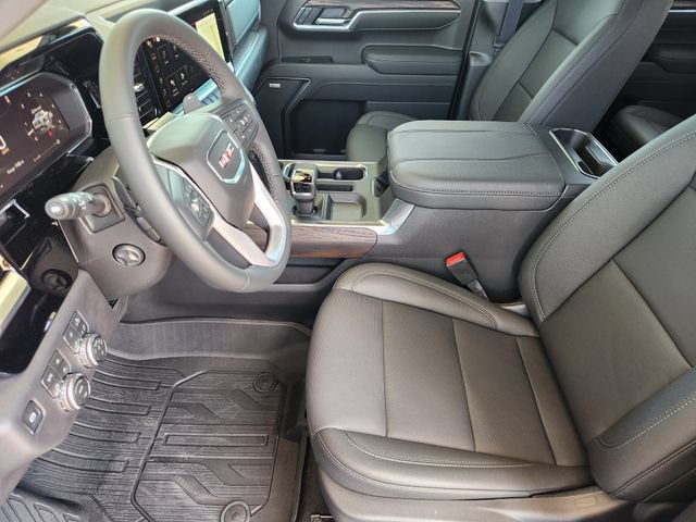 2026 GMC Sierra 1500 SLT - Photo 11