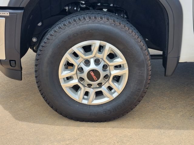2026 GMC Sierra 2500HD Pro - Photo 10