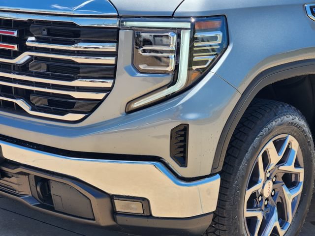 2026 GMC Sierra 1500 SLT - Photo 8