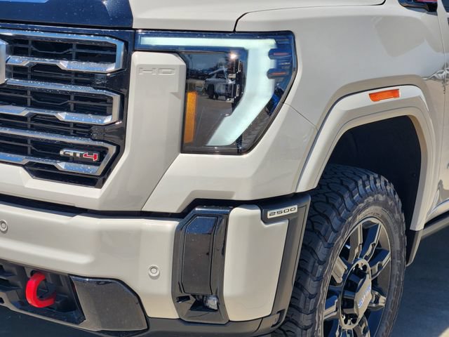 2026 GMC Sierra 2500HD AT4 - Photo 8