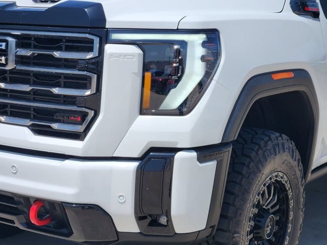 2026 GMC Sierra 2500HD AT4 - Photo 8