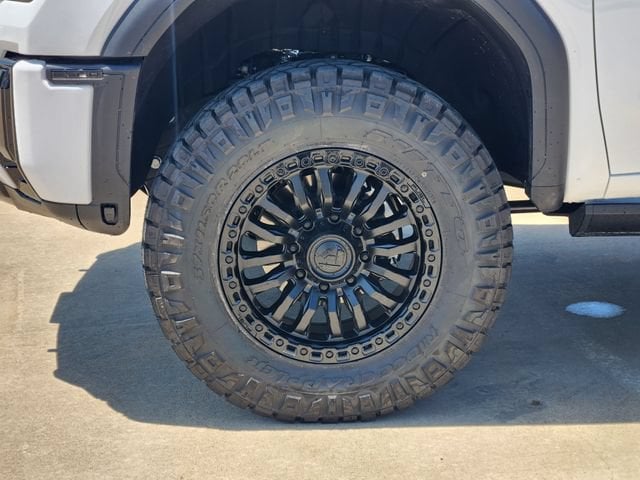 2026 GMC Sierra 2500HD AT4 - Photo 10