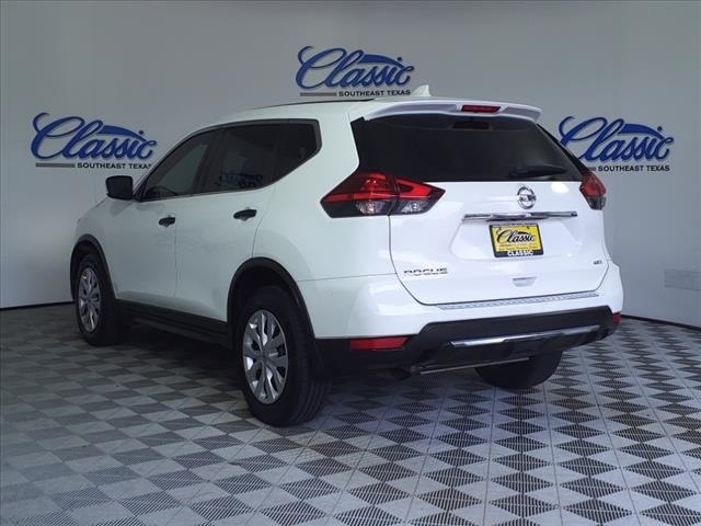 Used 2017 Nissan Rogue S with VIN KNMAT2MV3HP600334 for sale in Beaumont, TX