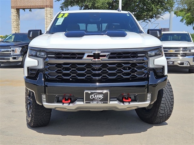 Used 2023 Chevrolet Silverado 1500 ZR2 with VIN 3GCUDHEL6PG190531 for sale in Carrollton, TX
