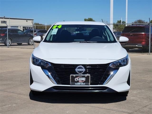 Used 2024 Nissan Sentra S with VIN 3N1AB8BV7RY268121 for sale in Carrollton, TX