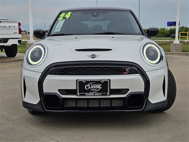 Used 2024 MINI Hardtop 4 Door S with VIN WMW53DK09R2U97162 for sale in Carrollton, TX