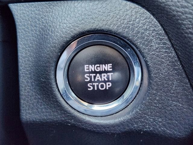 2023 Toyota RAV4 XLE - Photo 23