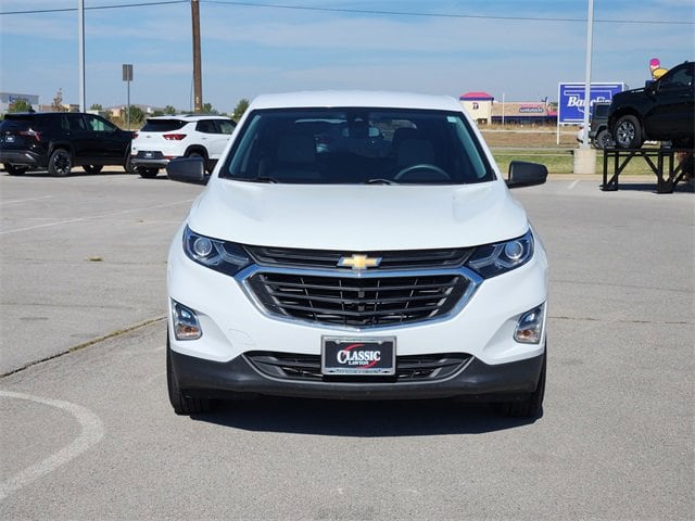 Used 2021 Chevrolet Equinox LS with VIN 2GNAXHEV1M6147130 for sale in Lawton, OK