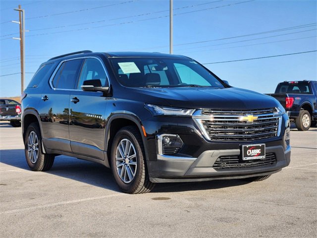 2023 Chevrolet Traverse Leather photo 3