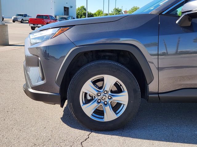 2023 Toyota RAV4 XLE - Photo 8