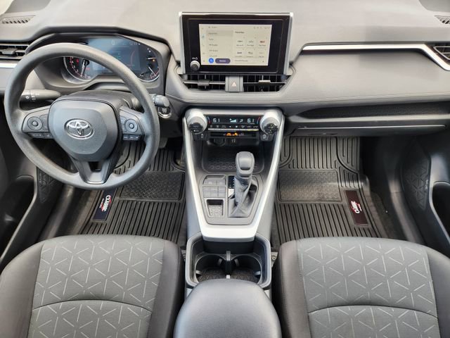 2023 Toyota RAV4 XLE - Photo 26