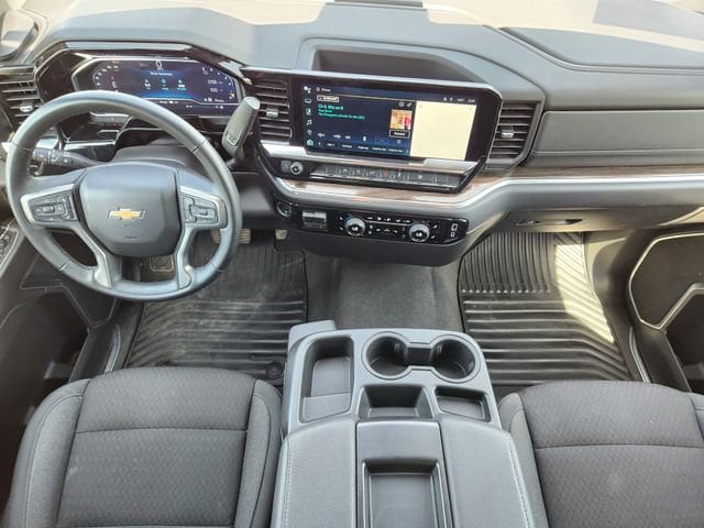 2025 Chevrolet Silverado 1500 LT - Photo 28