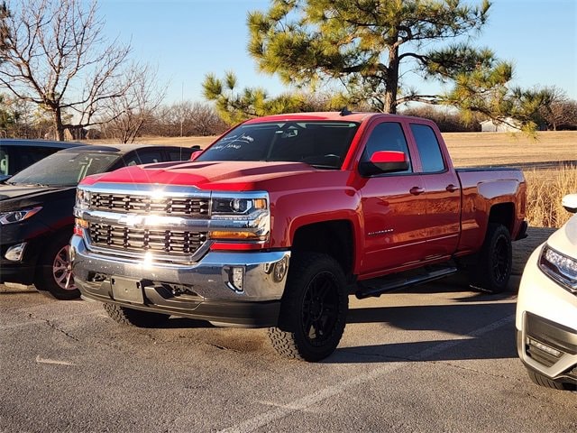 2019 Chevrolet Silverado 1500 LD LT's photo
