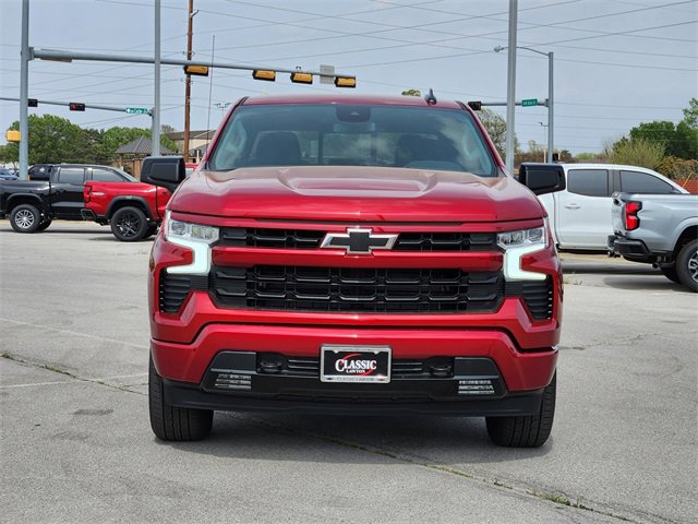 2025 Chevrolet Silverado 1500 RST photo 2