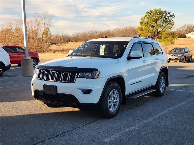 2020 Jeep Grand Cherokee Laredo E