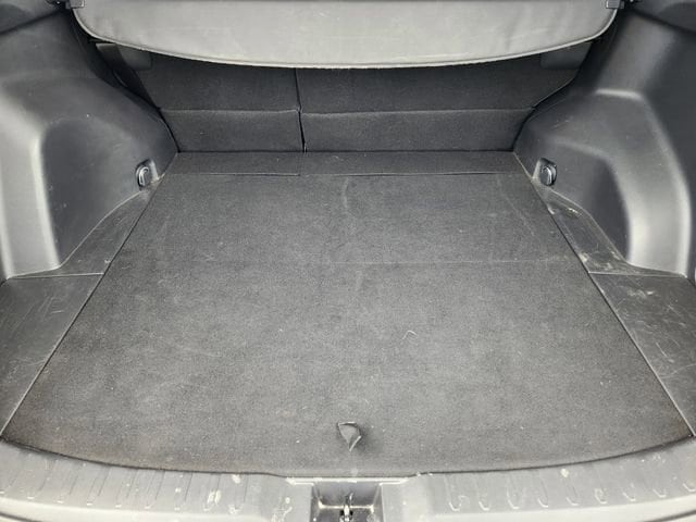 2023 Toyota RAV4 XLE - Photo 31