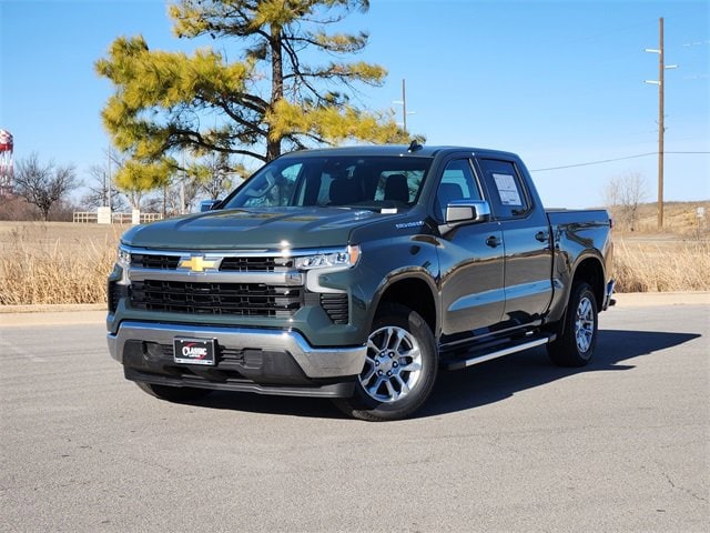2026 Chevrolet Silverado 1500 LT's photo