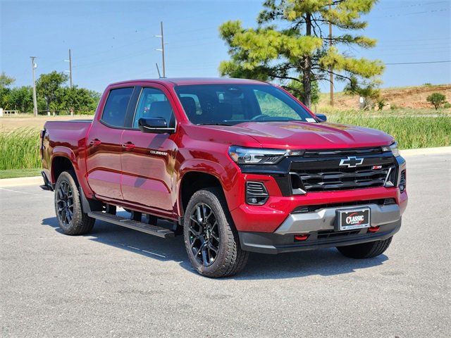 2026 Chevrolet Colorado Z71 photo 3
