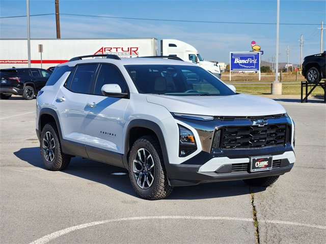 2026 Chevrolet Equinox ACTIV photo 3