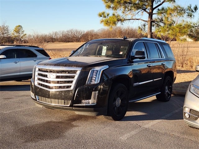 2018 Cadillac Escalade Luxury's photo