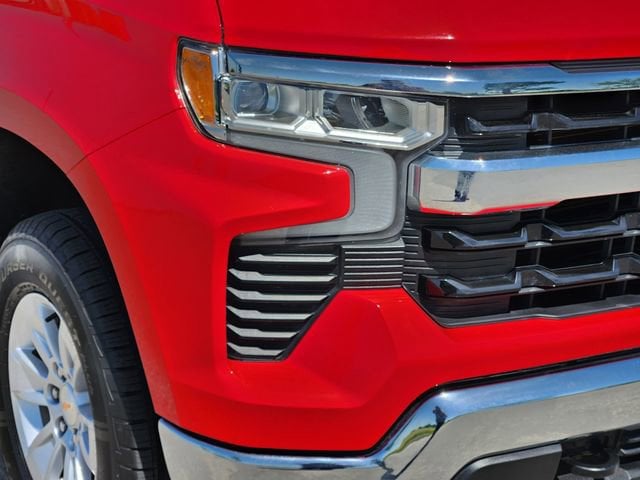 2025 Chevrolet Silverado 1500 LT - Photo 9