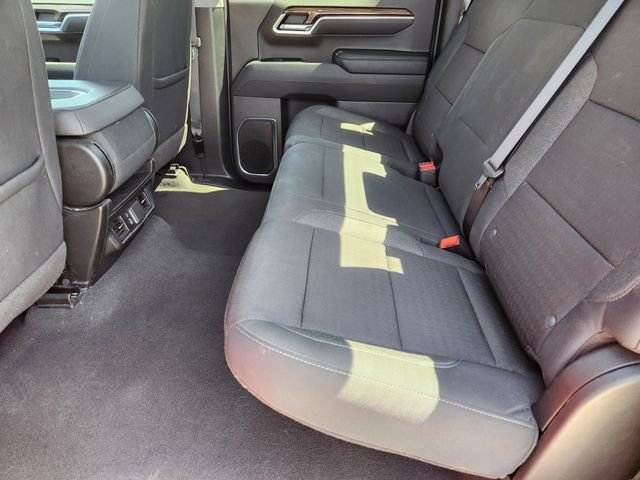 2025 Chevrolet Silverado 1500 LT - Photo 32