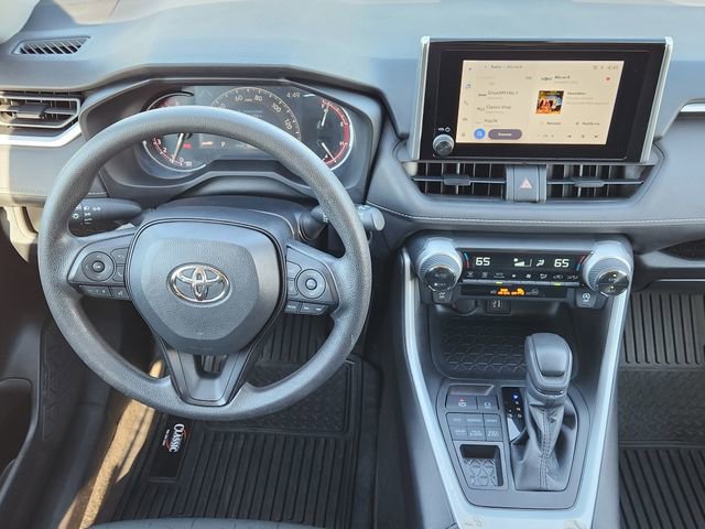 2023 Toyota RAV4 XLE - Photo 28