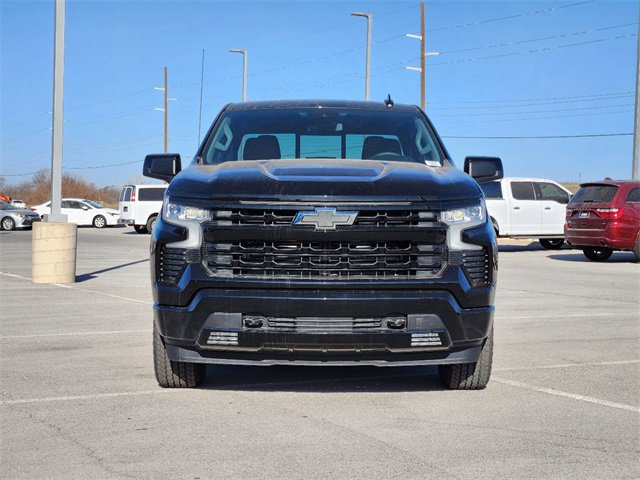 2025 Chevrolet Silverado 1500 RST photo 2