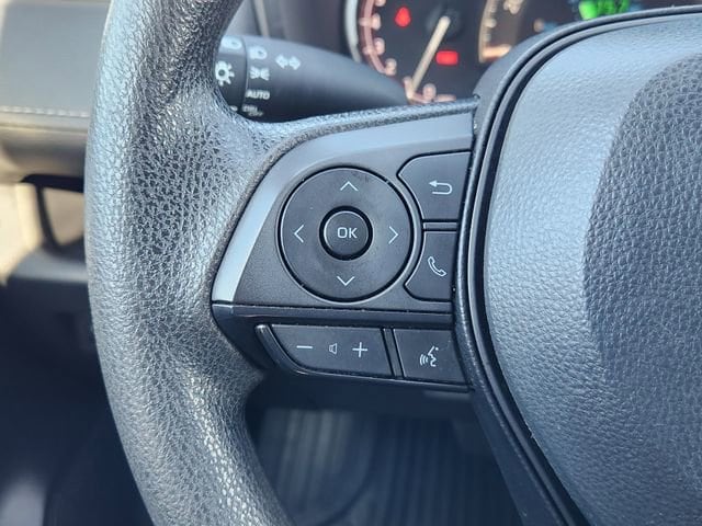 2023 Toyota RAV4 XLE - Photo 29