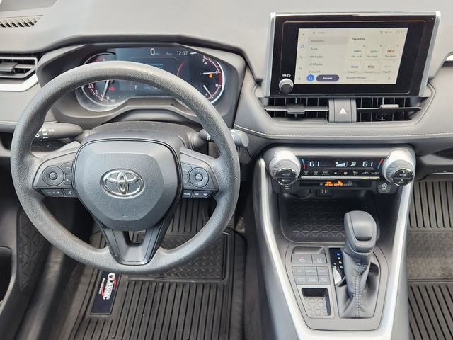 2023 Toyota RAV4 XLE - Photo 27