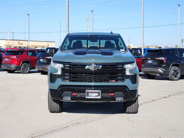2026 Chevrolet Silverado 1500 LT Trail Boss photo 2