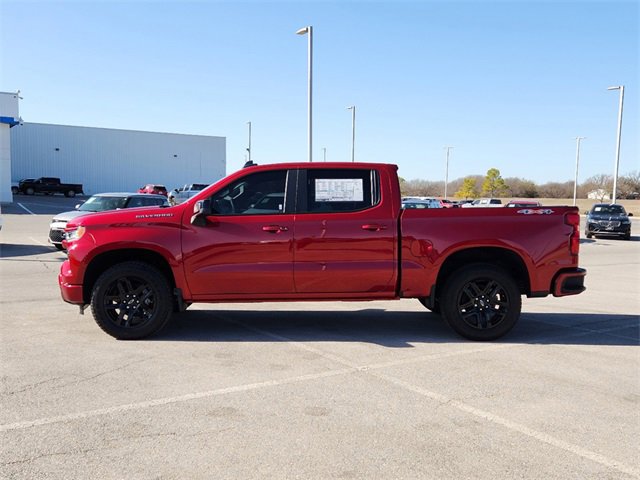 2025 Chevrolet Silverado 1500 RST photo 4