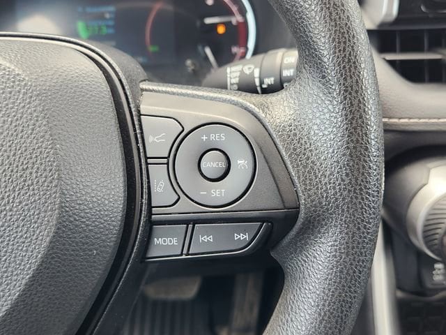 2023 Toyota RAV4 XLE - Photo 29