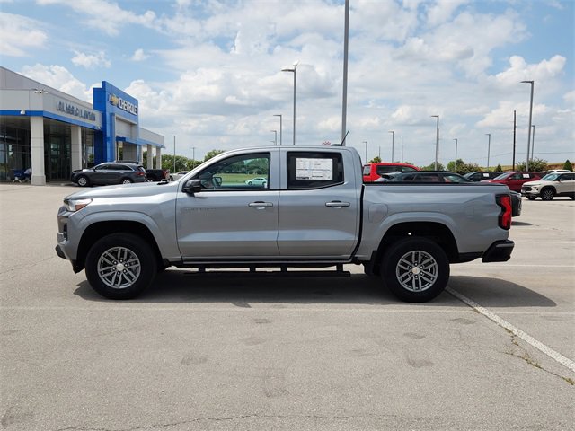 2026 Chevrolet Colorado LT photo 4
