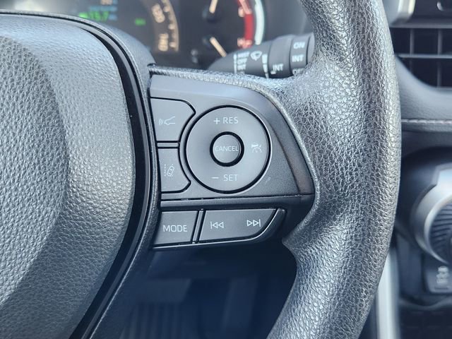 2023 Toyota RAV4 XLE - Photo 30