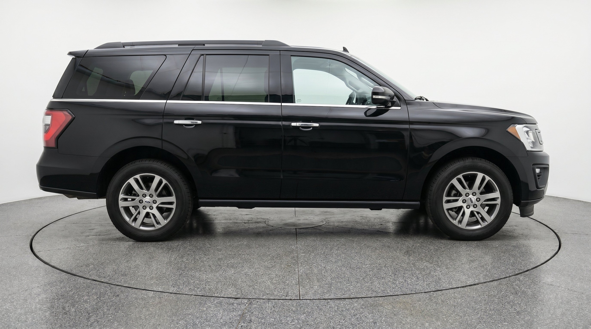 Thumbnail: 2024 Ford Expedition - 10