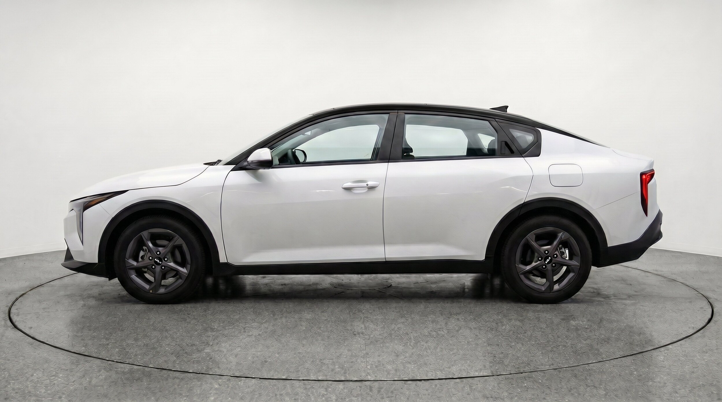 Thumbnail: 2026 Kia K4 - 5