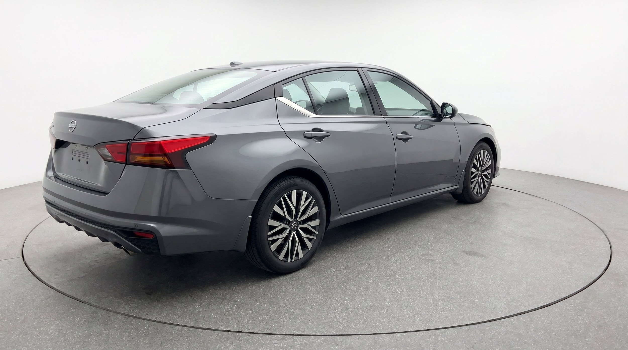 Thumbnail: 2025 Nissan Altima - 9
