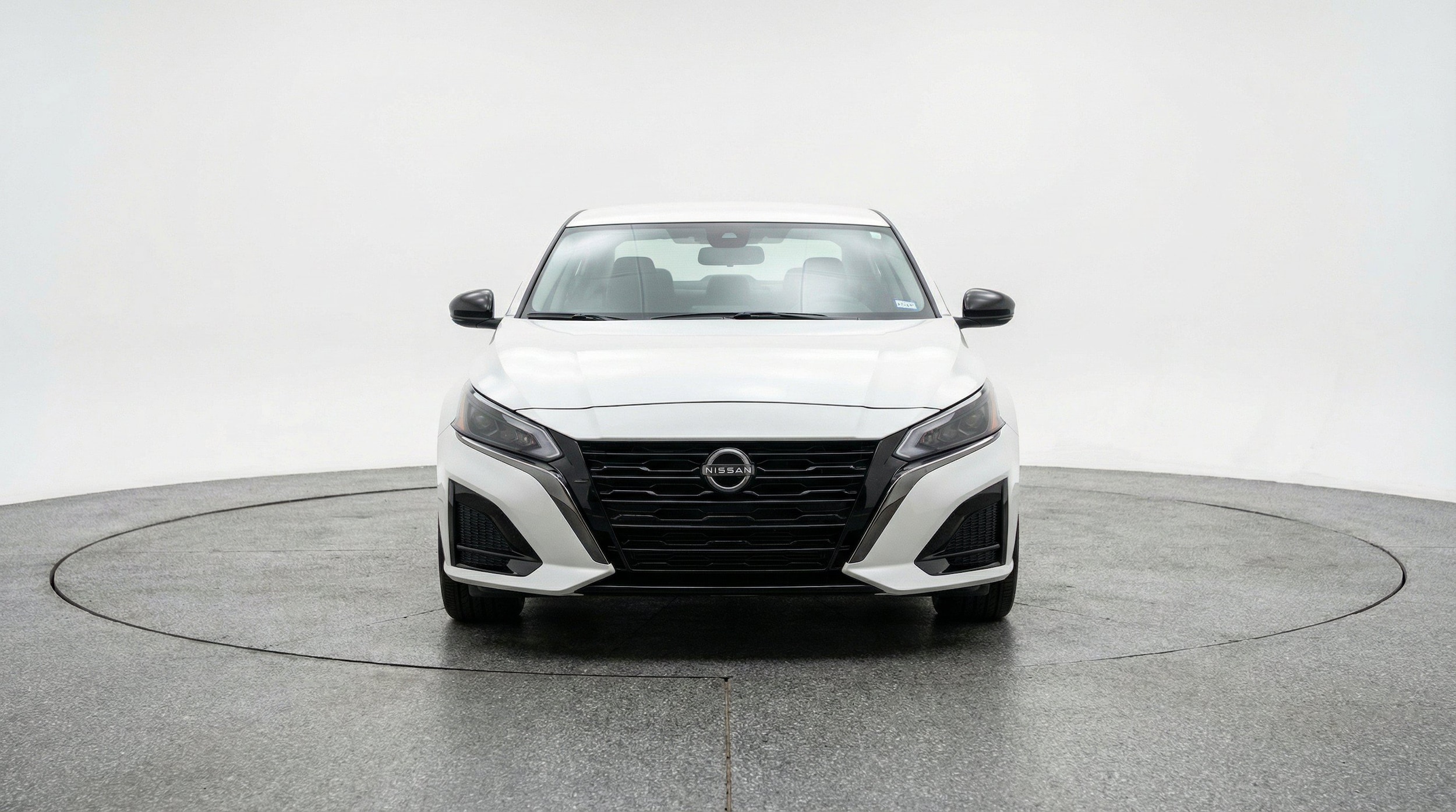 Thumbnail: 2025 Nissan Altima - 2