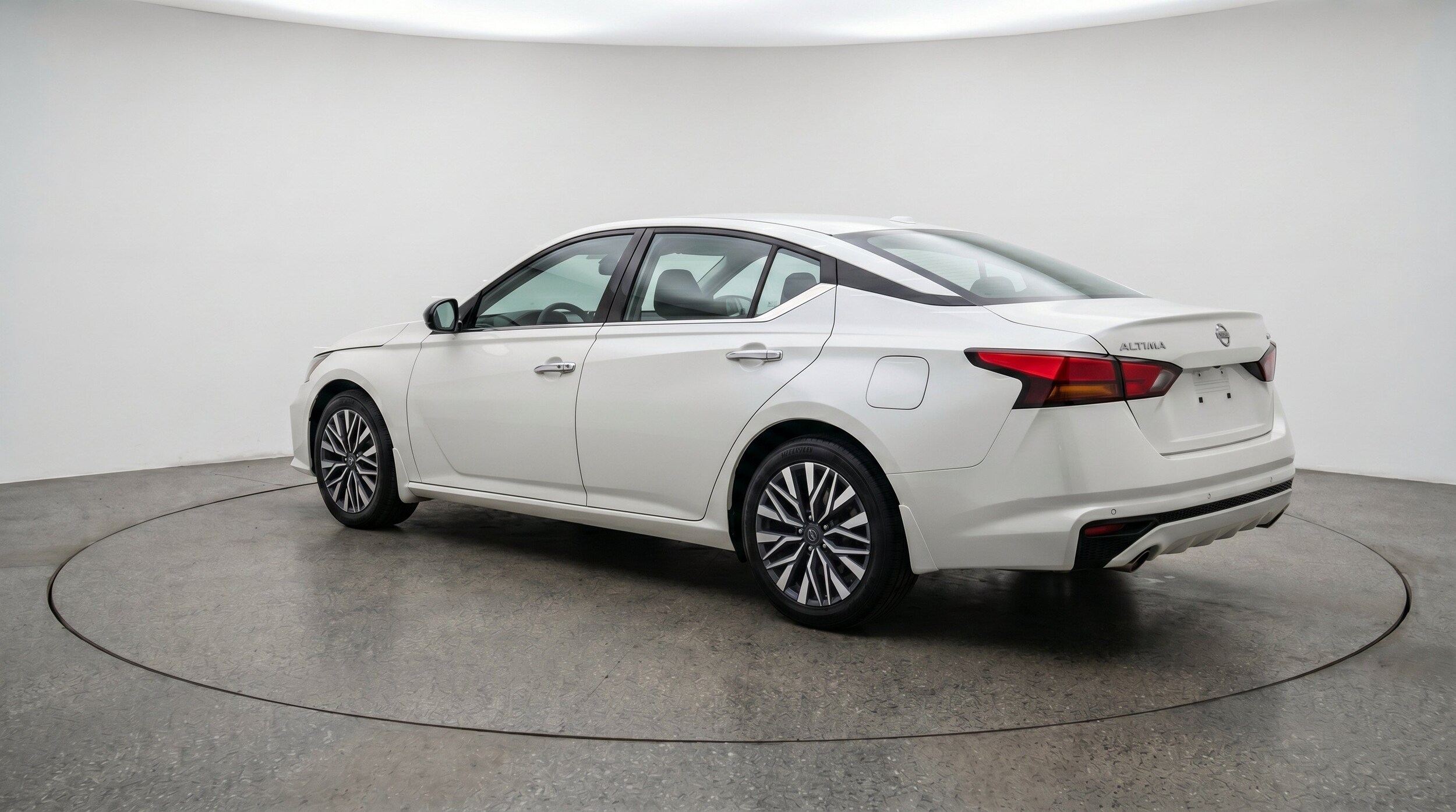 Thumbnail: 2025 Nissan Altima - 6