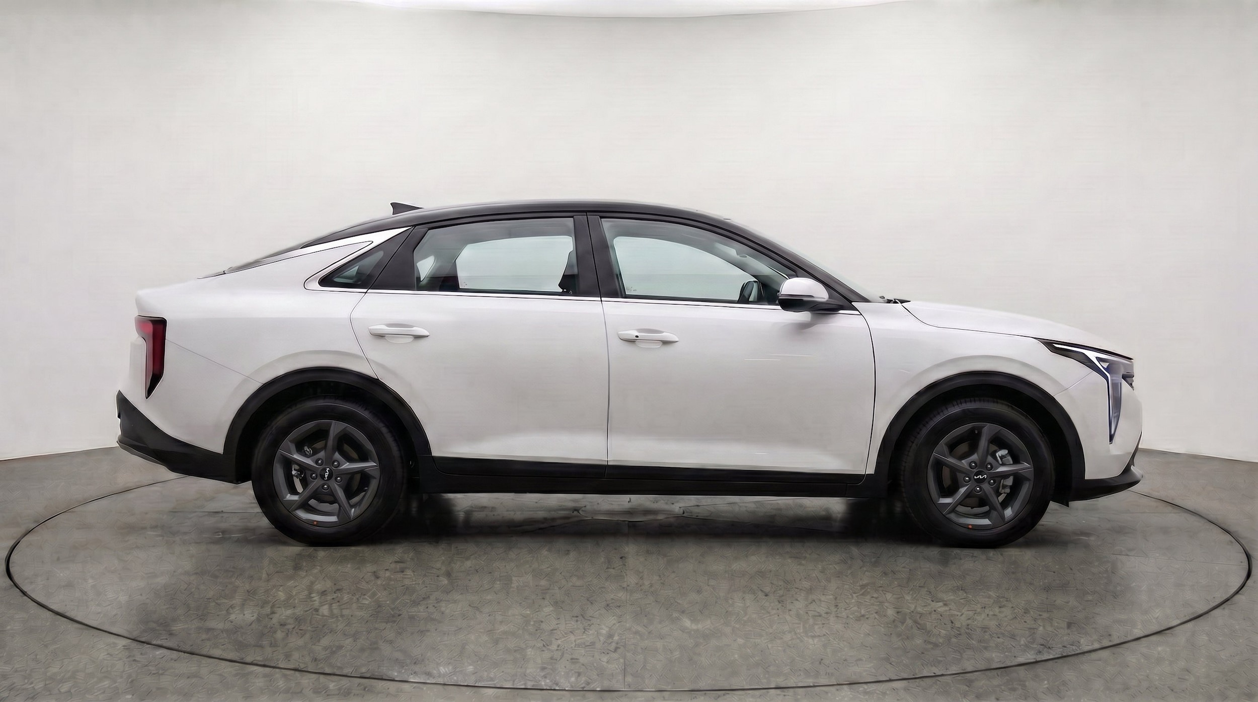 Thumbnail: 2026 Kia K4 - 11