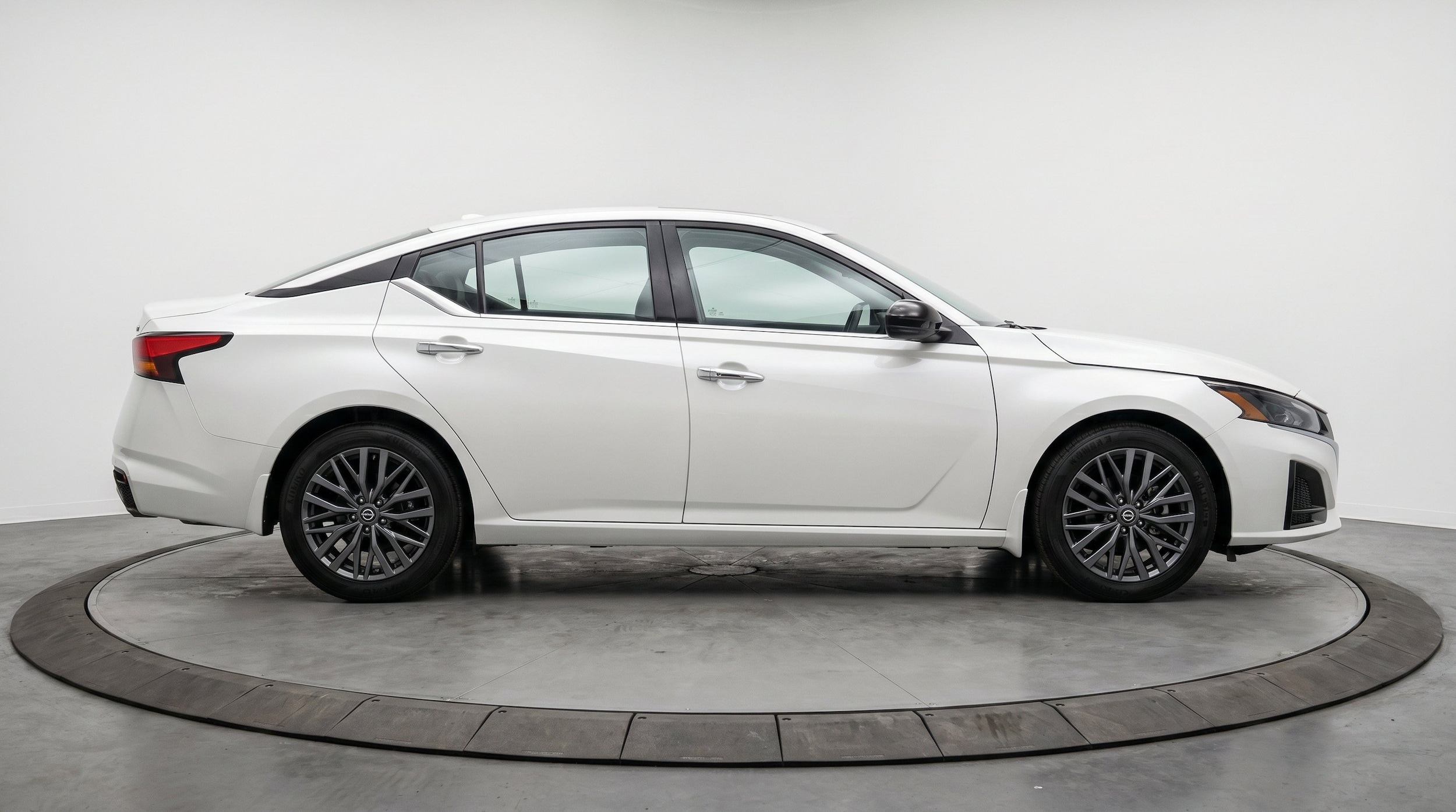 Thumbnail: 2025 Nissan Altima - 11