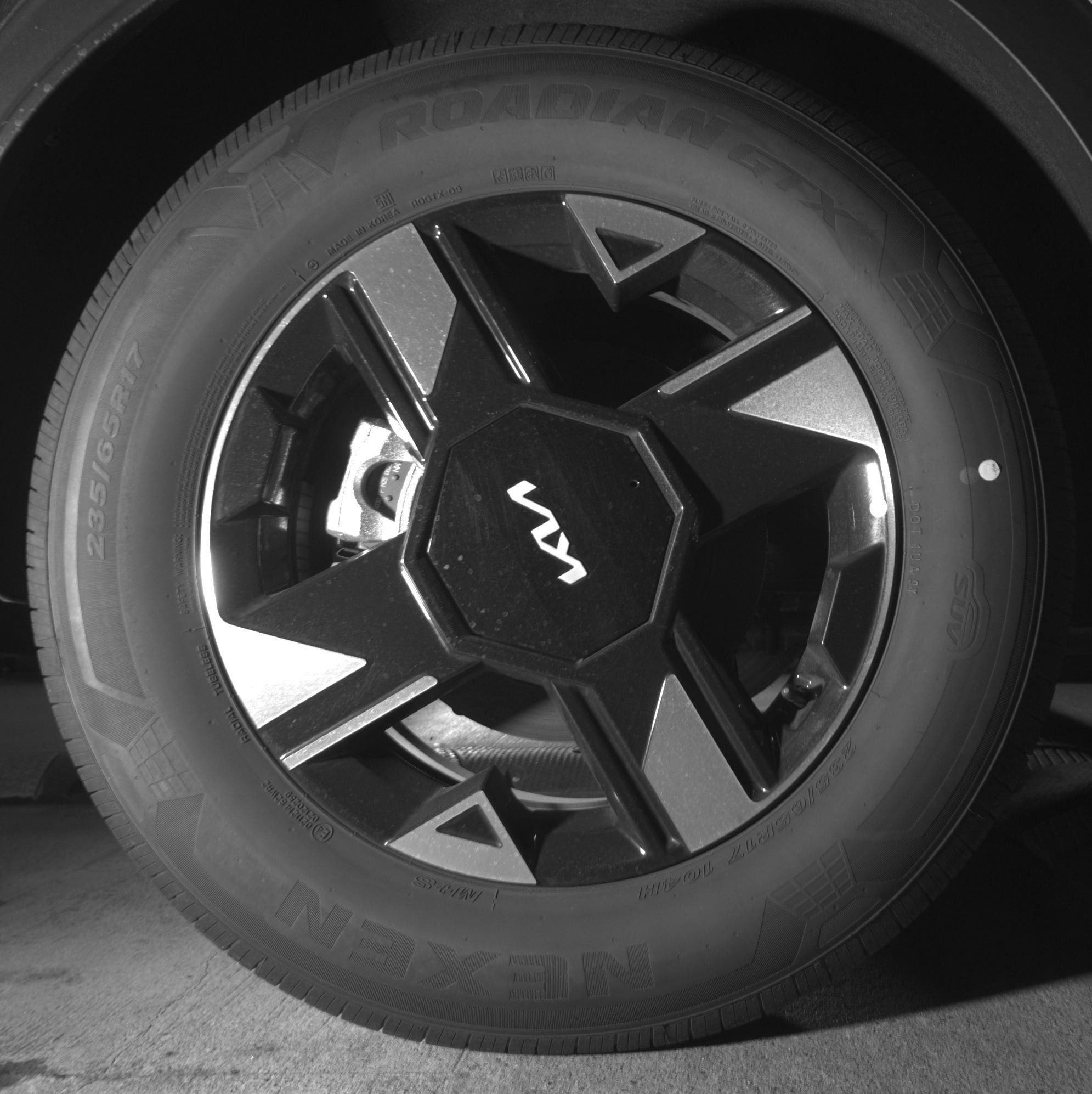 Thumbnail: 2026 Kia Sportage - 15